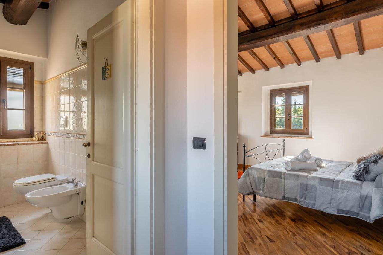 Casa Vecchia Rooms And Parking Gambassi Terme Zewnętrze zdjęcie