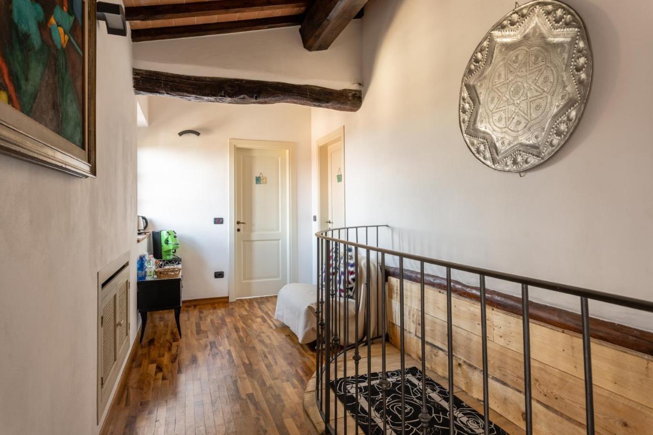 Casa Vecchia Rooms And Parking Gambassi Terme Zewnętrze zdjęcie